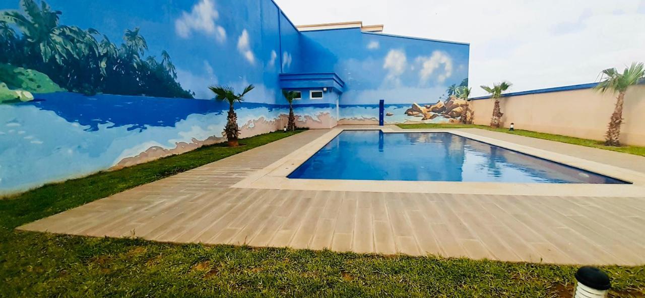 Apartement Haut Standing Avec Piscine A La Marina Saïdia Buitenkant foto